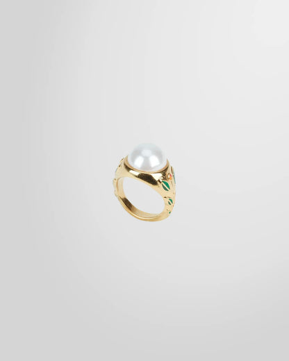 Casablanca Pear Ring